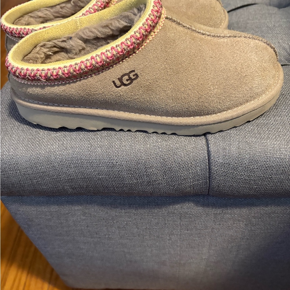 UGG Tan Suede Slippers with Pink Trim